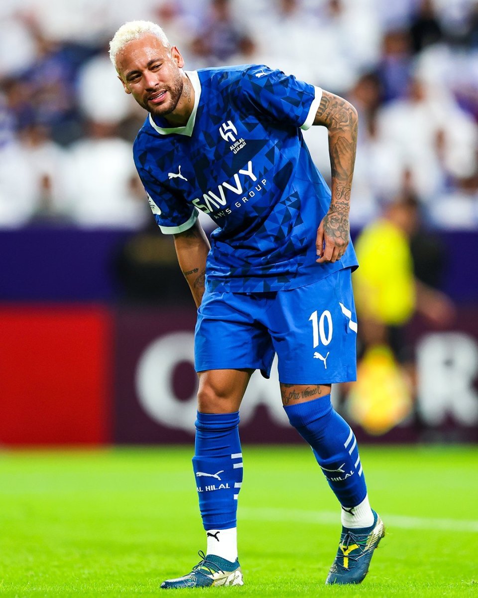 开云官网-包含内马尔在法国队比赛中夺冠，重返赛场引发热议！赛场气氛高涨的词条